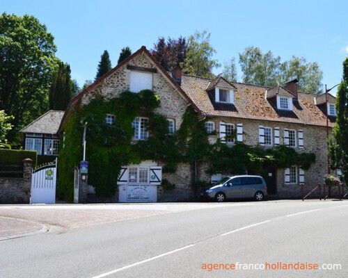 La Croix du Reh (Châteauneuf la Forêt)