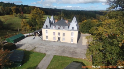 Gerenoveerd château met zakelijke mogelijkheden