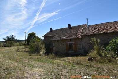 Boerderij met 7 hectare en diverse bronnen