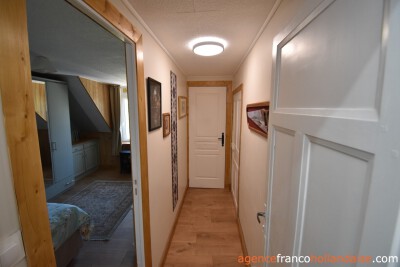 Huis met appartement en prachtig uitzicht