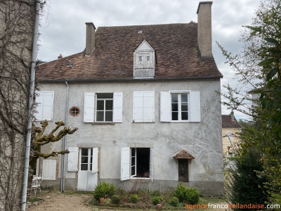 Romantisch dubbel woonhuis uit 1800