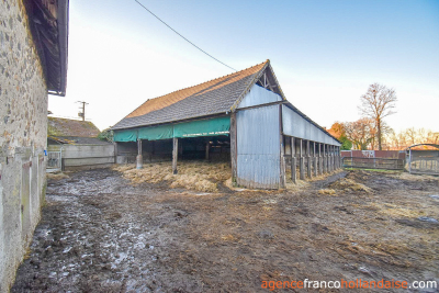 Te restaureren boerenhuis en 6000 m²