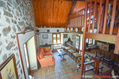 Twee woningen, 11 hectare en rust