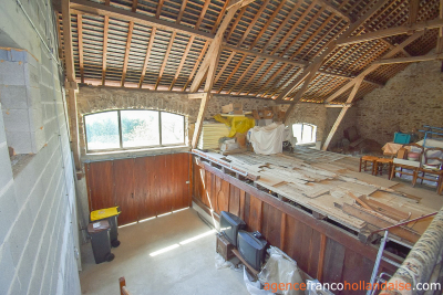 Twee woningen, 11 hectare en rust