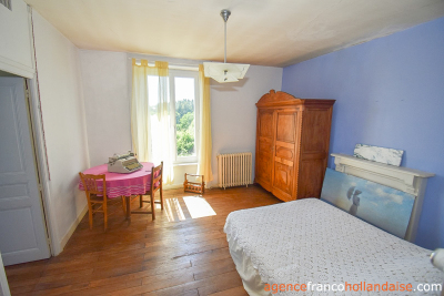 Twee woningen met een parktuin