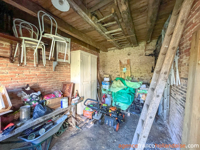 Karakteristiek herenhuis met schuur en grond