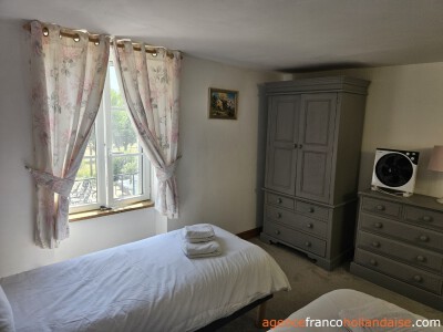 Domein met 3 woningen