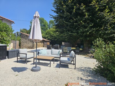 Domein met 3 woningen