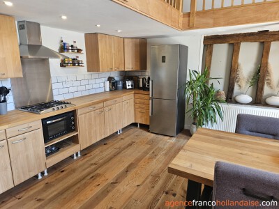 Domein met 3 woningen