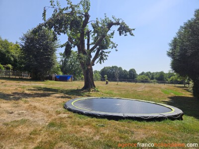 Domein met 3 woningen