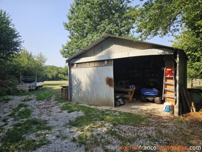 Domein met 3 woningen