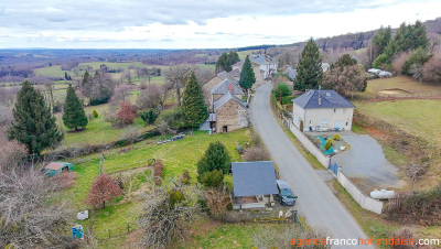 Huis met schuur en 2.300 m²